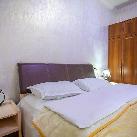 Hotel Mkudro Kutaisi Bagian luar foto