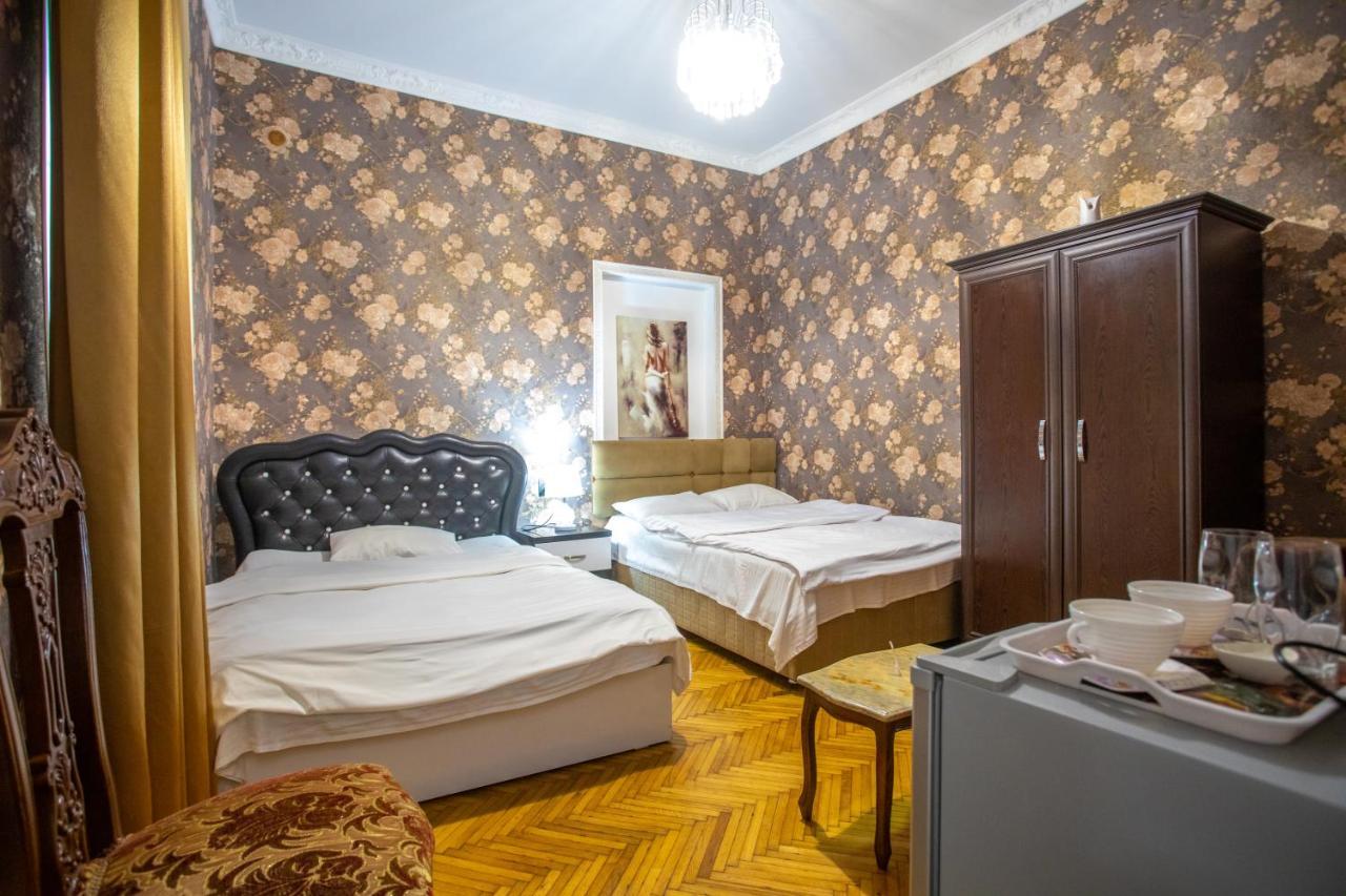 Hotel Mkudro Kutaisi Bagian luar foto